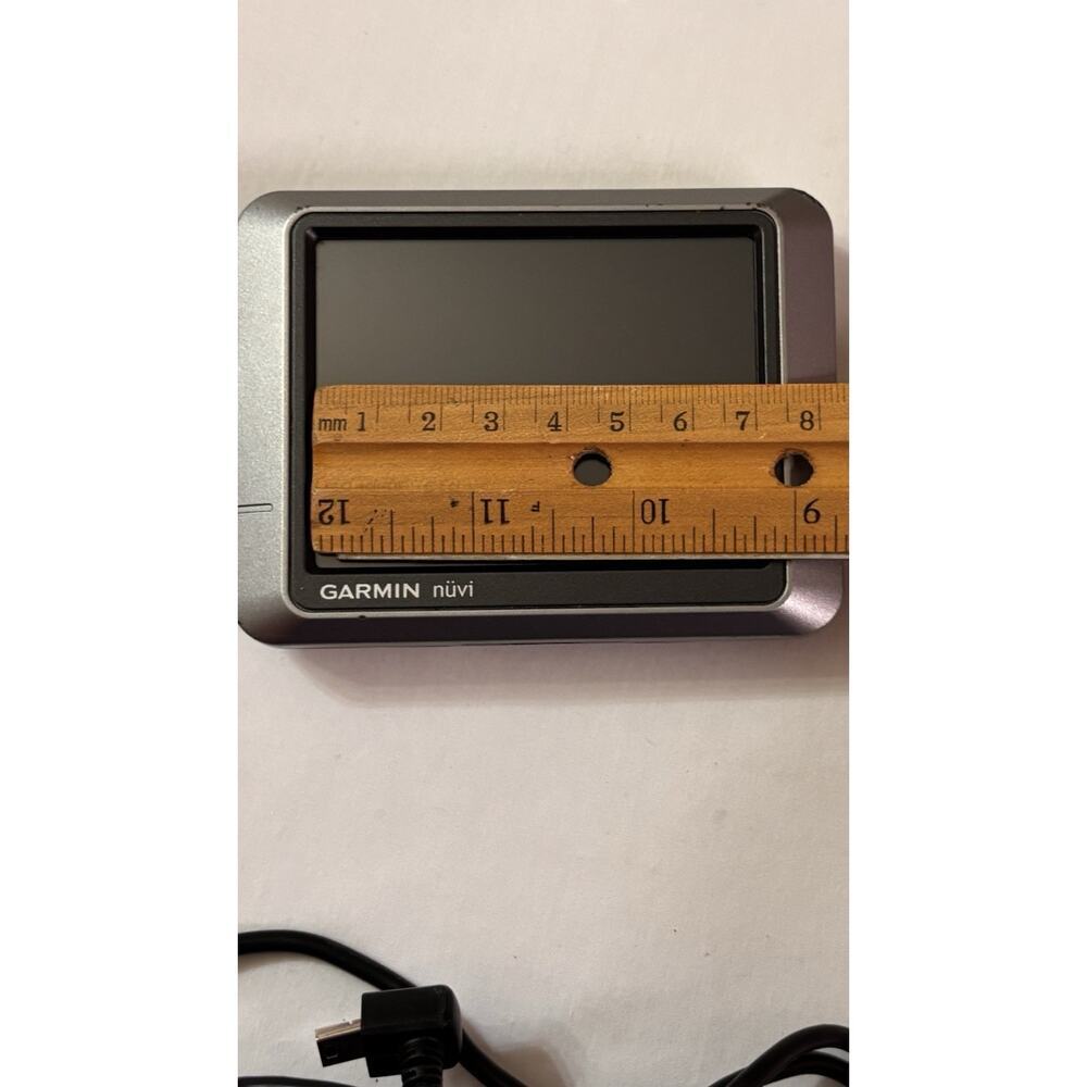 Garmin Nuvi 200w 7” GPS Navigation System *Used W/ Car Charger Bundle - Picture 11 of 11